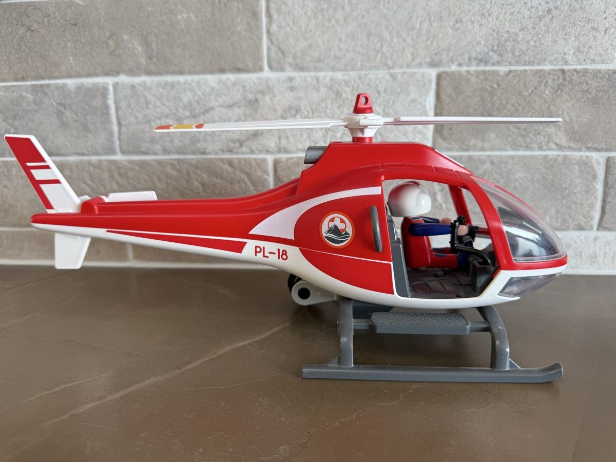 Playmobil Giocattoli: Playmobil Rettungshubschrauber Nr 9172 – Usato da Goldswil venduto da Fisel 1