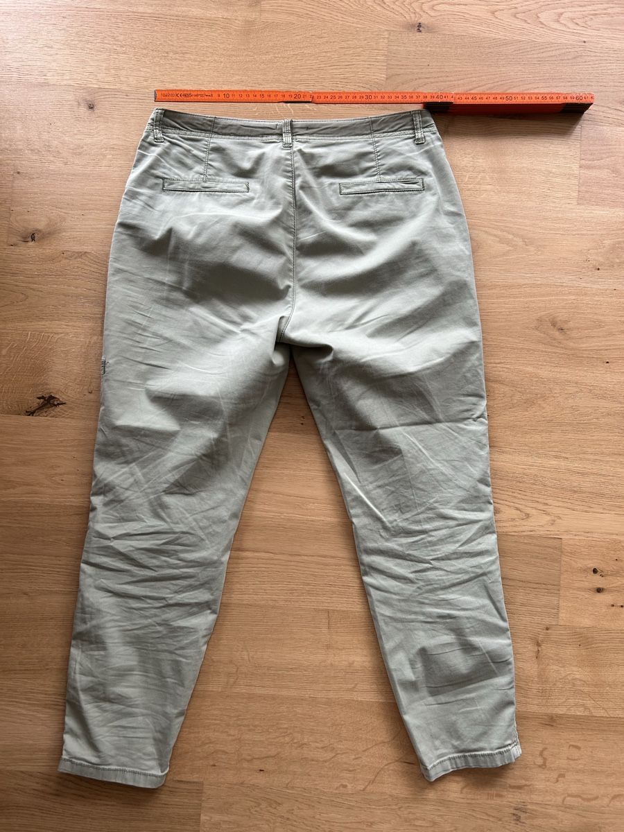 Esprit Pantaloni: Esprit Hose Grün – Nuovo (secondo la descrizione) da Herisau venduto da trainee0102 2