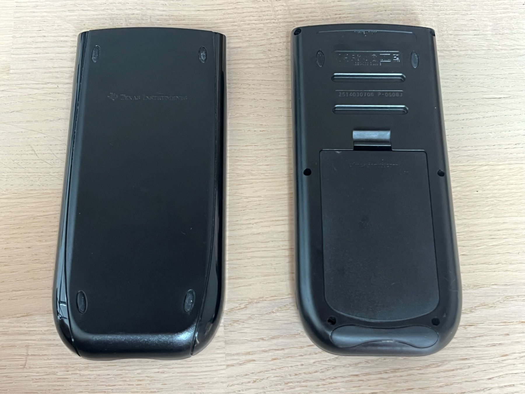 Texas Instruments Calcolatrici tascabili: TI 89 Titanium, Grafikrechner – Usato da Dietikon venduto da Pmoebi 1