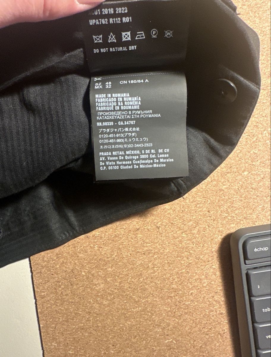Prada Pantaloni: Prada Man Trousers – Nuovo (secondo la descrizione) da Zürich venduto da fba_tg27 4