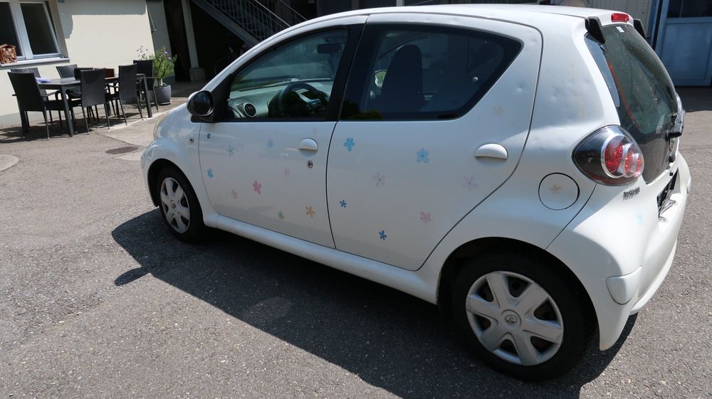Toyota Automobili: Toyota Aygo, Kleinwagen, – Usato da Seftigen venduto da Garage-Kohli 3