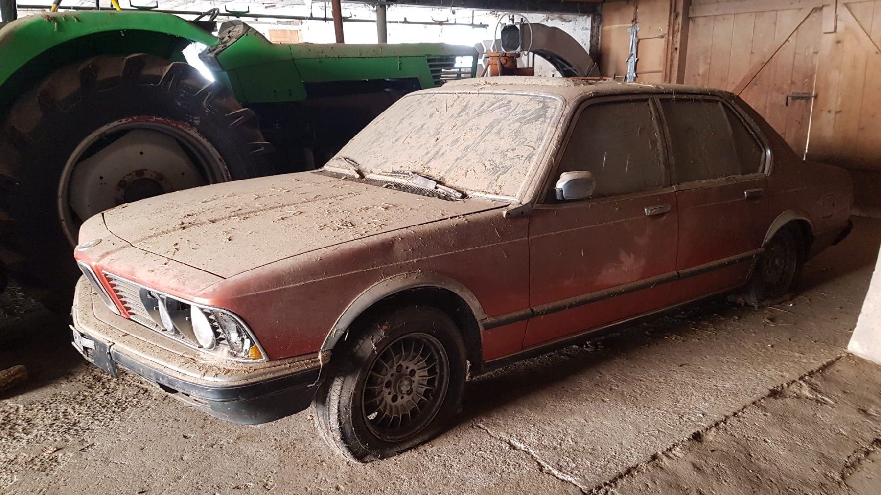 BMW Automobili: BMW 745 I – Difettoso da Buttwil venduto da obelix-idefix 5