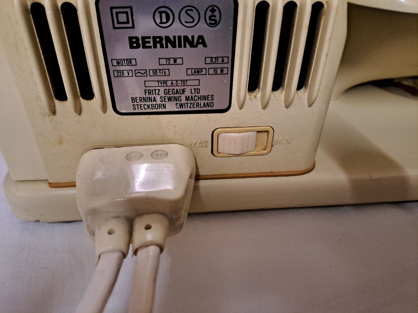 Bernina Macchine da cucire: Bernina 707 minimatic – Usato da Belp venduto da amalija 3