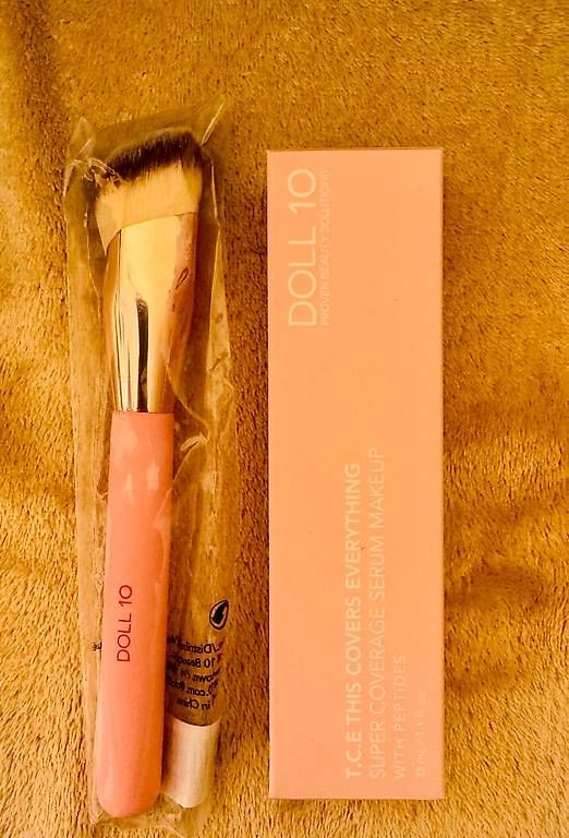 Make-up: DOLL 10 BEAUTY T.C.E Super Coverage Foundation 33ml & Pinsel – Nuovo e nell'imballaggio originale da Düdingen venduto da Viva1707 1