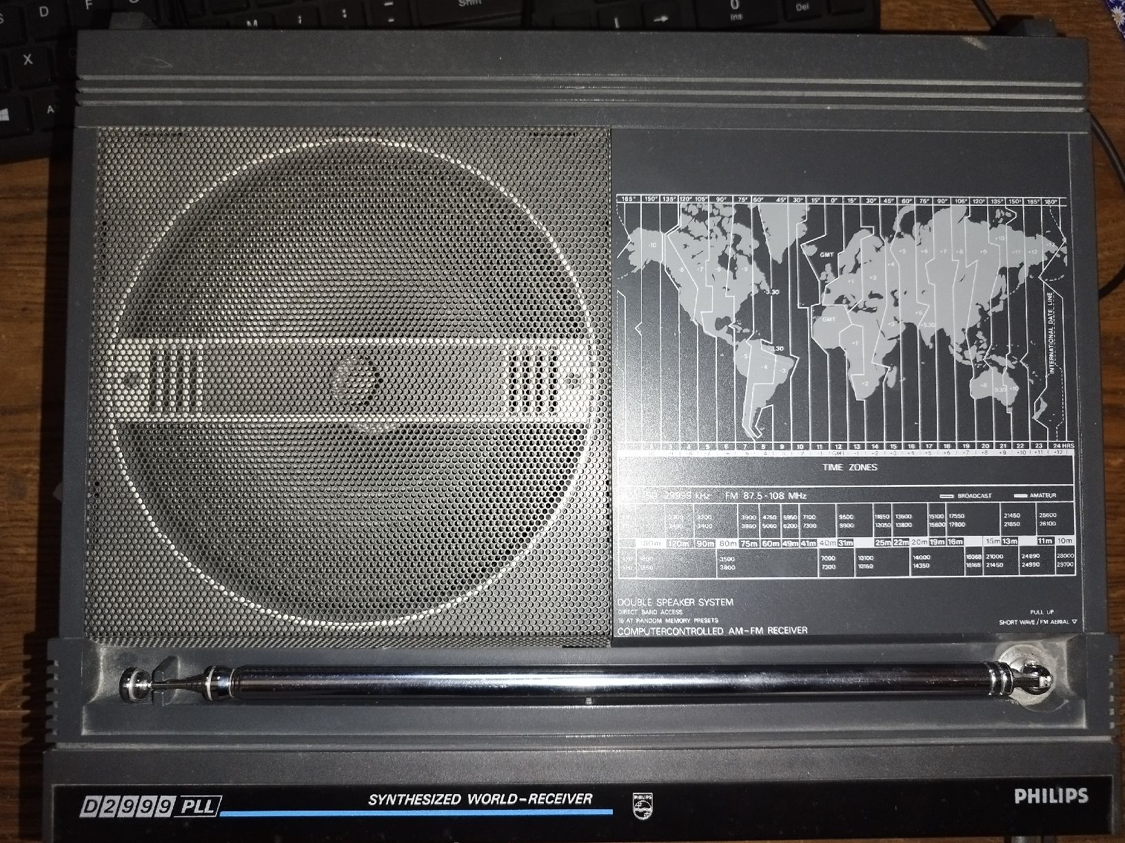 Philips Radios: Philips D2999 PLL – Gebraucht aus Domdidier von look80486 2