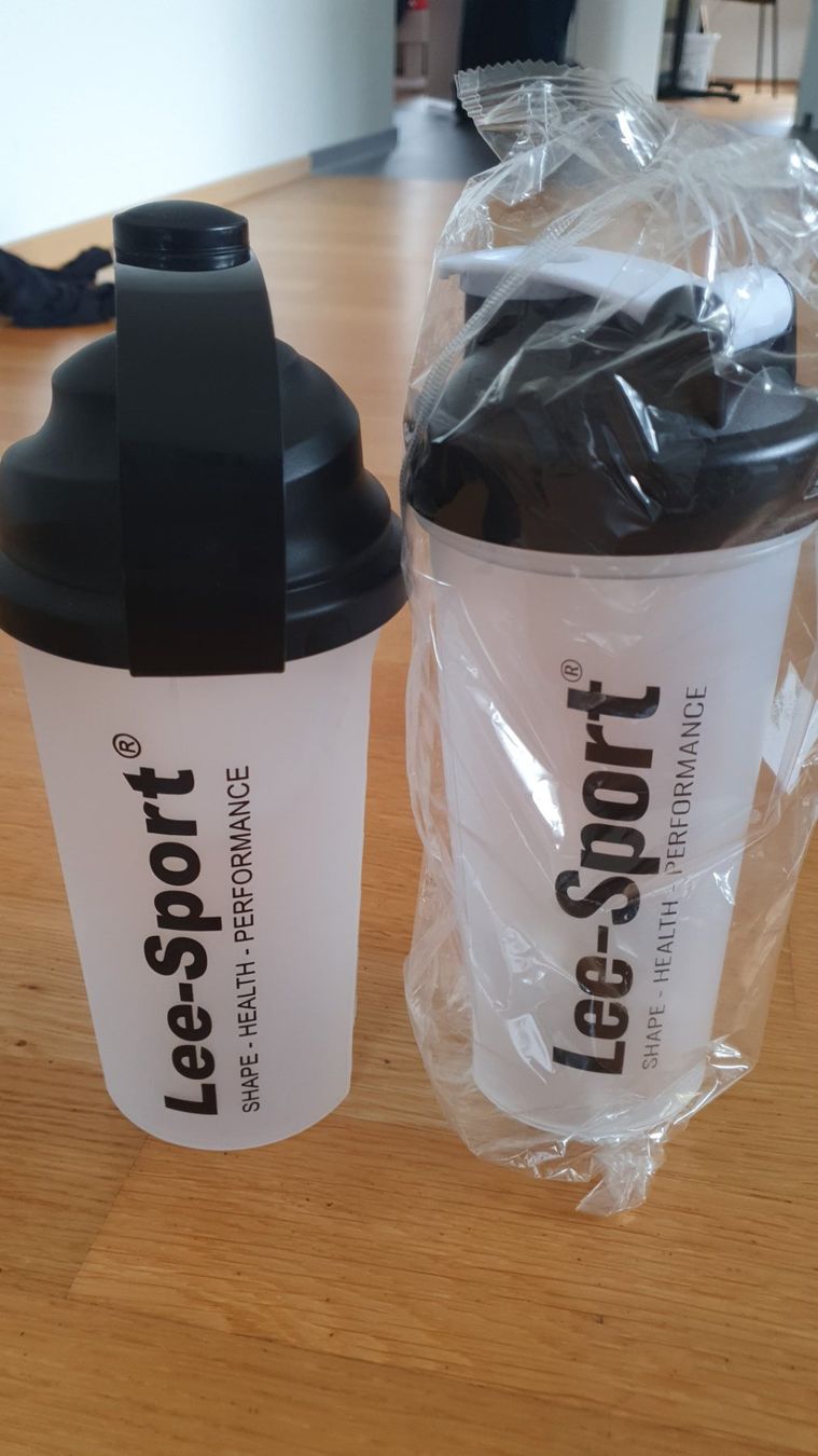 Borracce & Thermos: 2 Lee-Sporttrinkflaschen NEU – Nuovo (secondo la descrizione) da Schaffhausen venduto da sabrina915