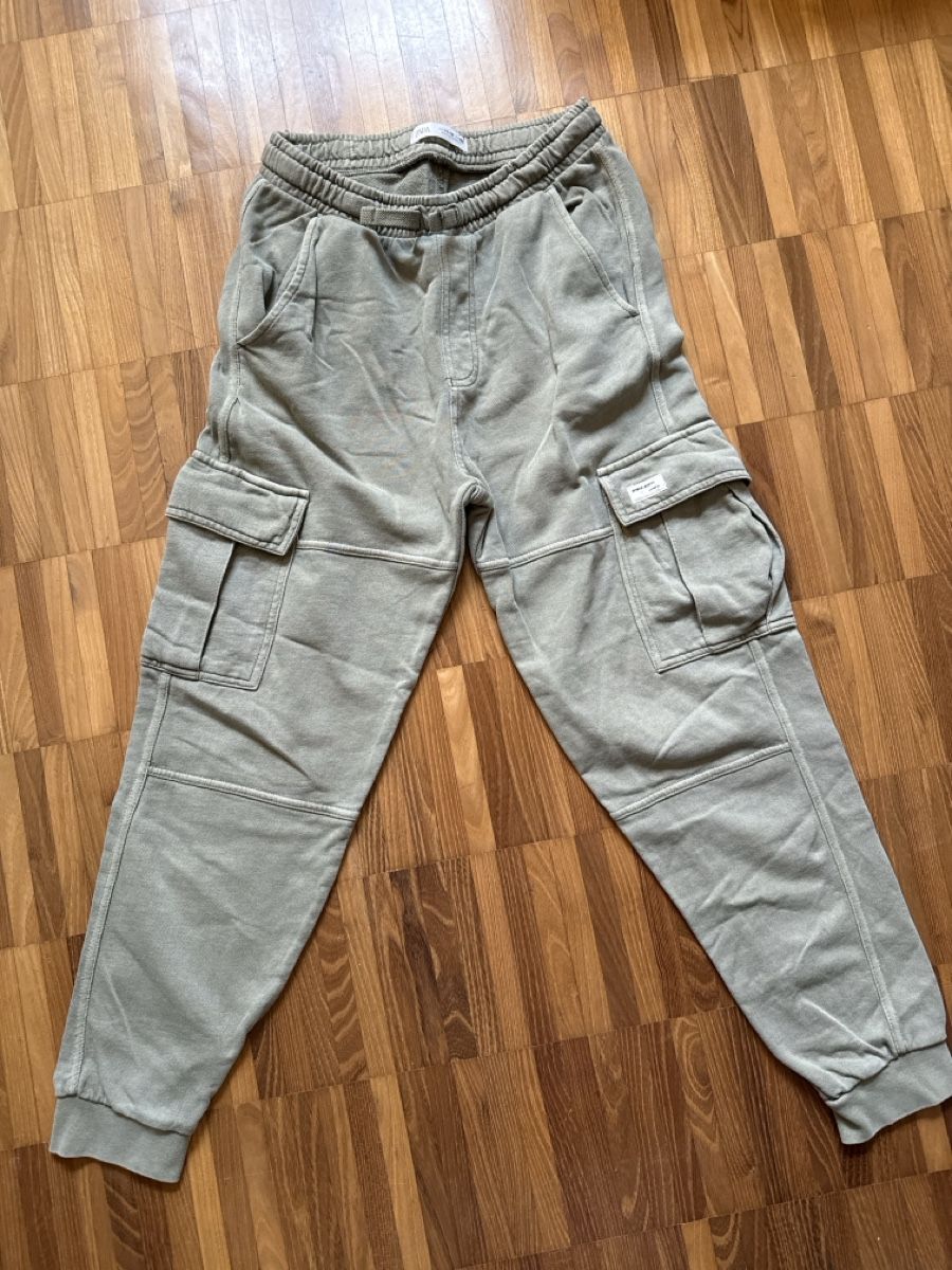 Zara Lotti & Set di vestiti: Coole Mädchenhosen Gr. 152 – Usato da Horgen venduto da minimouse09 2