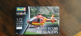 Revell Air-Glaciers EC 135 1:72 hélicoptère à construire 