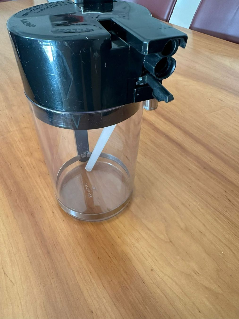 De'Longhi Elettrodomestici da cucina: DE‘LONGHI Milchbehälter – Usato da Burgdorf venduto da interstellar2 1