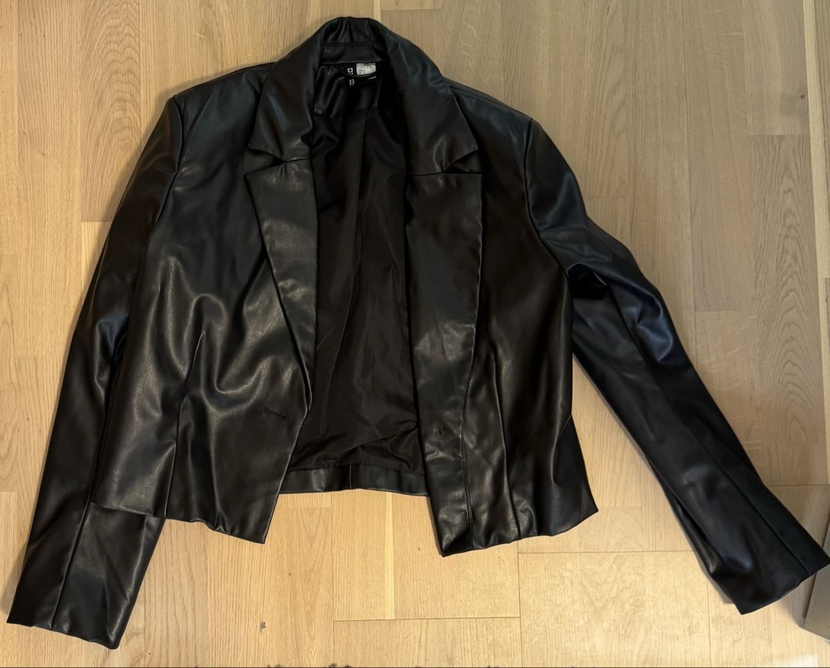 H&M Giacche: Jacke in Lederoptik S – Nuovo (secondo la descrizione) da Malans GR venduto da leo_mz7w
