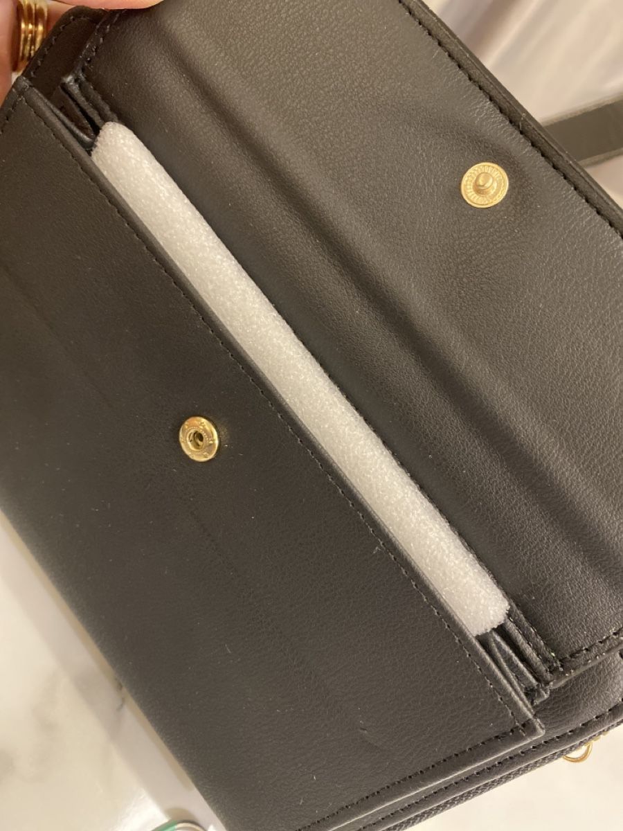 Portamonete: Geldbörse mit Handytasche – Nuovo e nell'imballaggio originale da Buchberg venduto da Delmonte 1