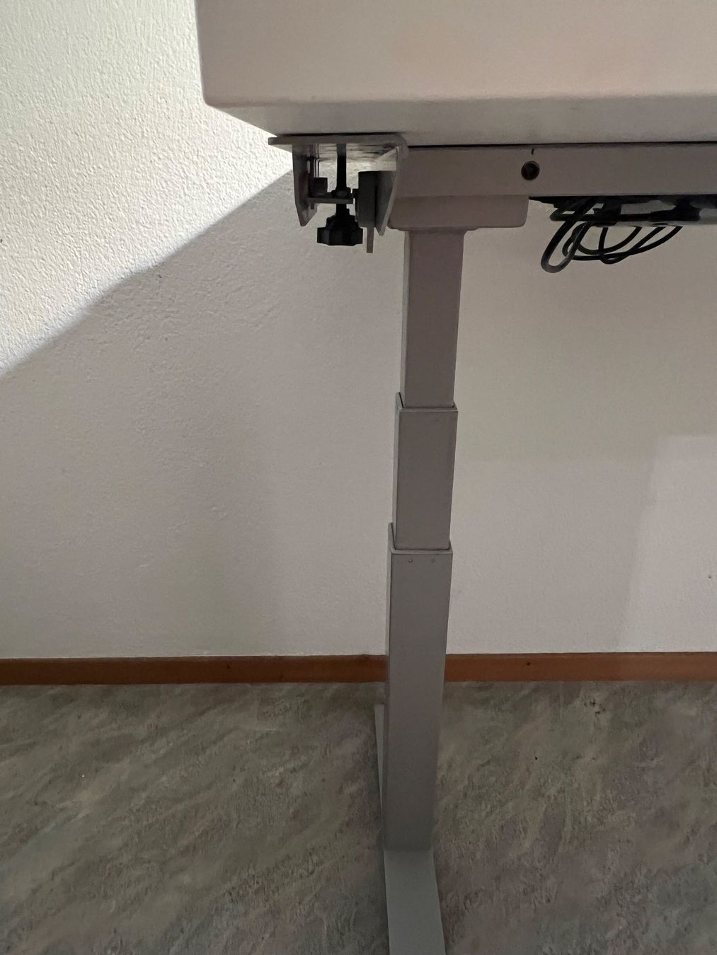 Fellowes Schreibtische: Fellowes Levado höhenverstellbarer Tisch – Gebraucht aus Zürich von fomaz 2