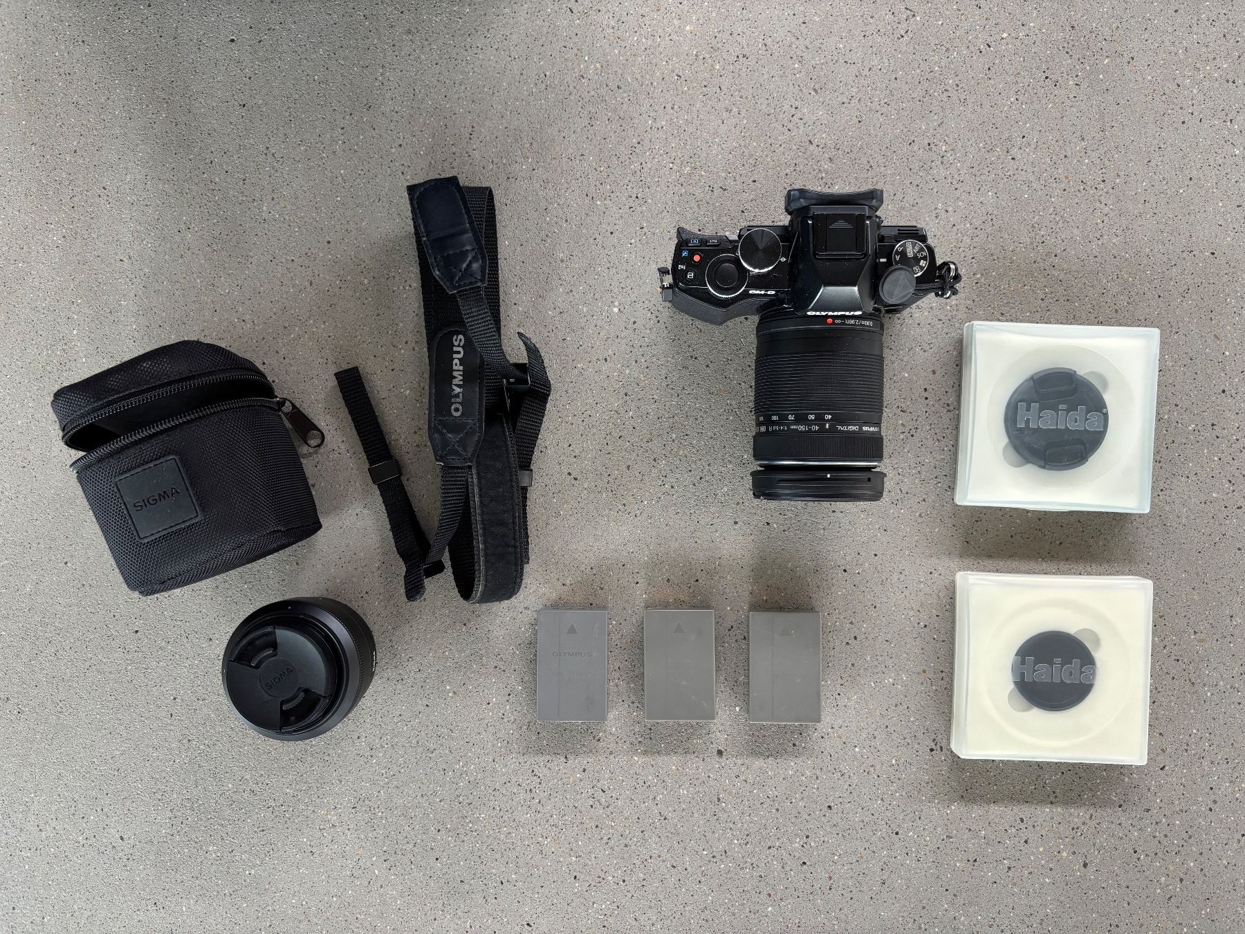 Olympus Fotocamera: Olympus OM-D E-M10 Systemkamera - top Zustand! – Usato da Heerbrugg venduto da delpietro