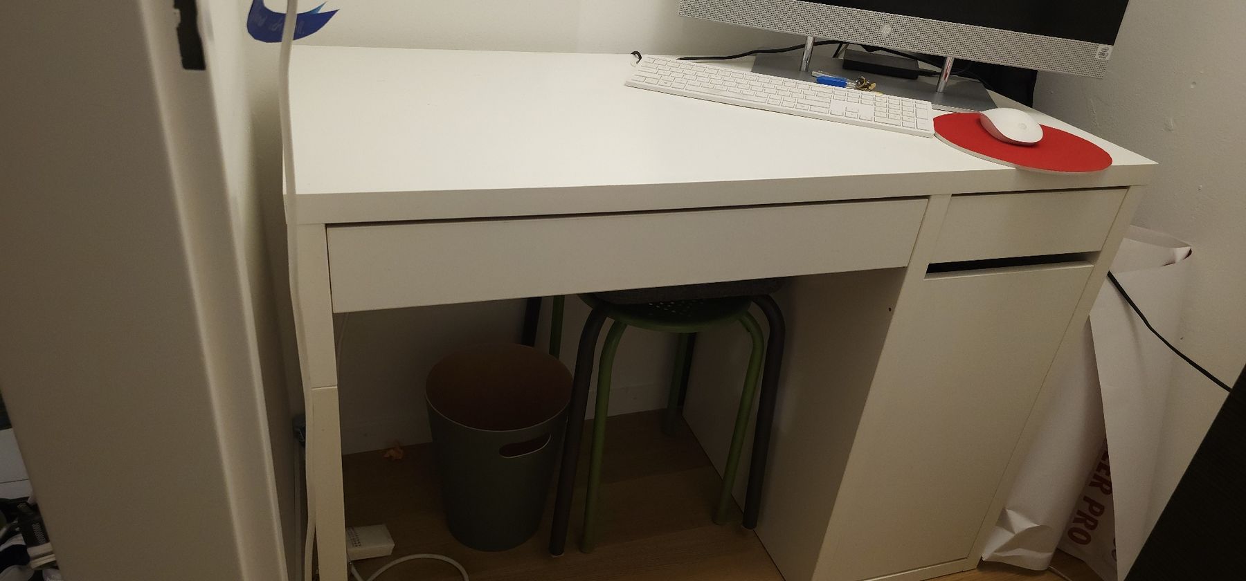 Scrivanie: Micke Schreibtisch - Pult von Ikea – Usato da Adliswil venduto da Santscha 1