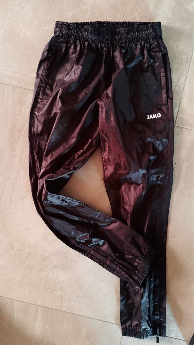 Jako Hosen: Jako Regenhose Gr. 152 – Gebraucht aus Buchs SG von Scheni71