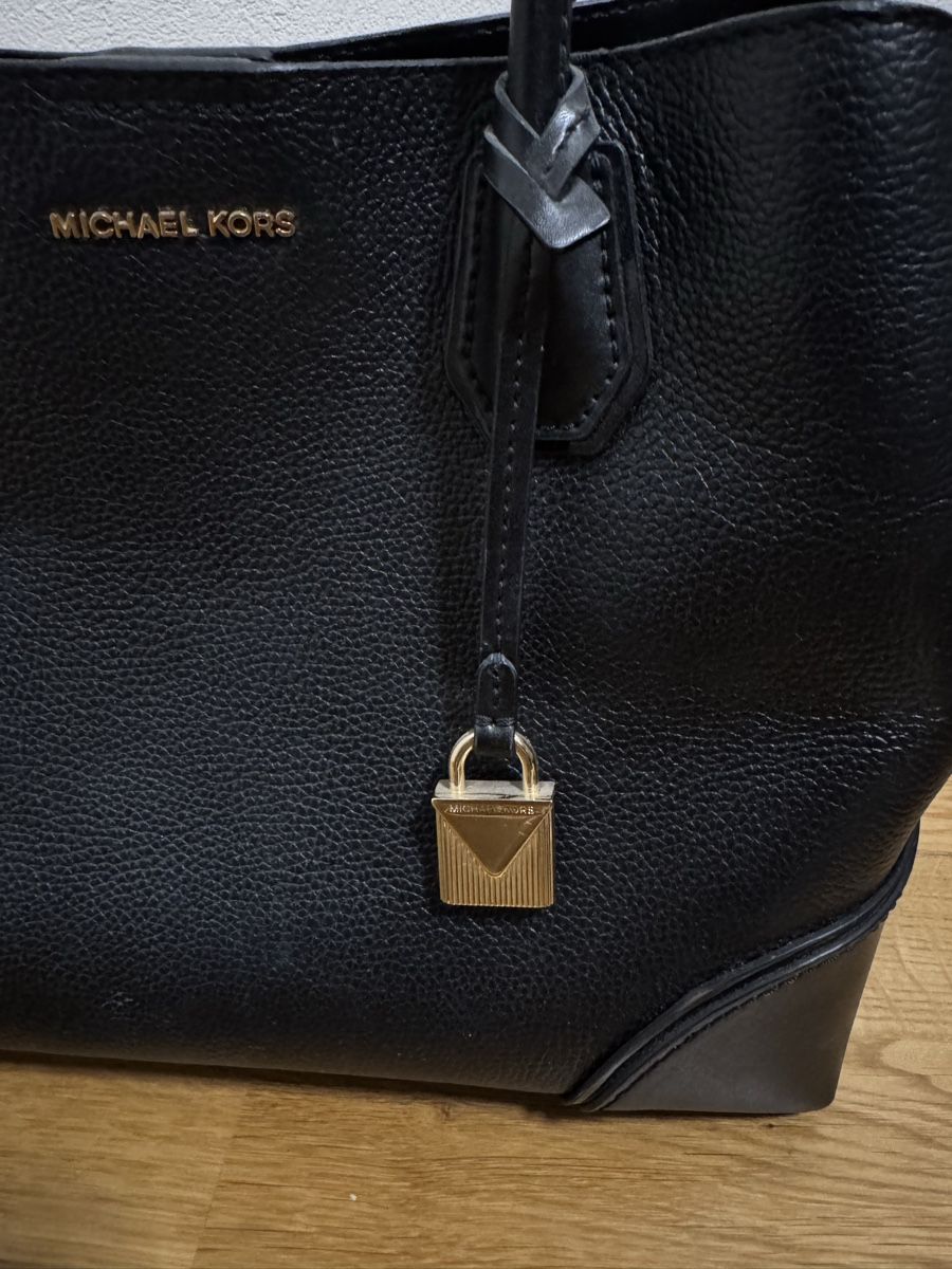 Michael Kors Taschen für Damen: Handtasche Michael Kors – Neu (gemäss Beschreibung) aus Opfikon von val_kd87 1