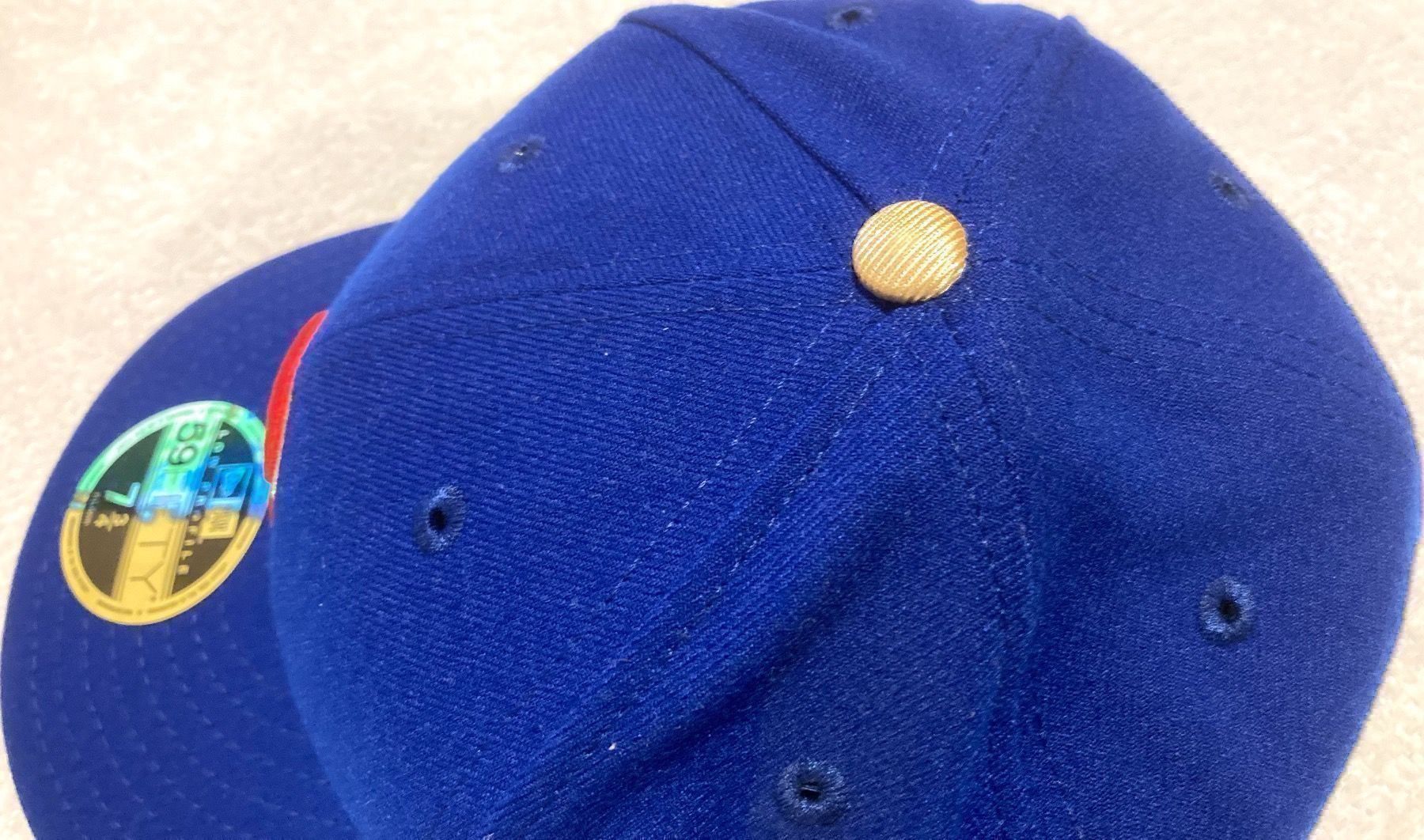 Altro in  Abbigliamento & Accessori: Chicago Cubs MLB on field baseball cap 7 1/2 – Nuovo e nell'imballaggio originale da Olten venduto da rentier4463 4