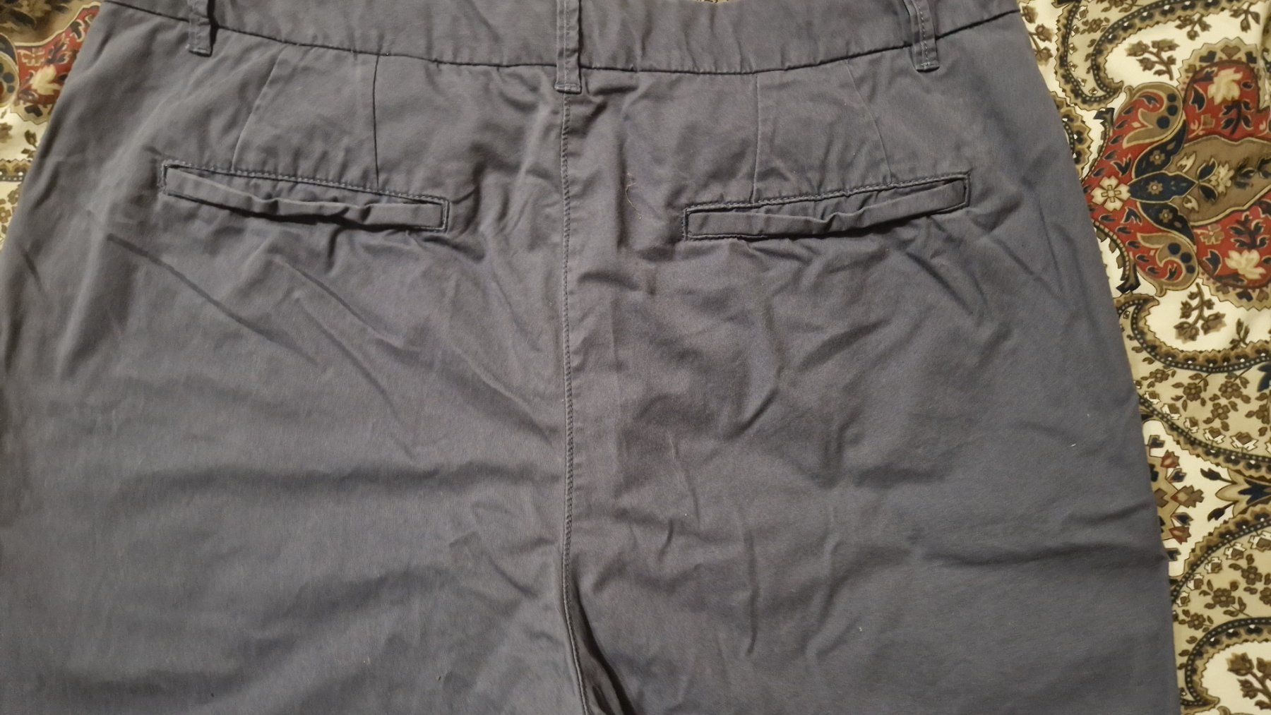 H&M Pantaloni: Blau-graue Chino-Hose – Nuovo (secondo la descrizione) da Oberengstringen venduto da Sheera7 4