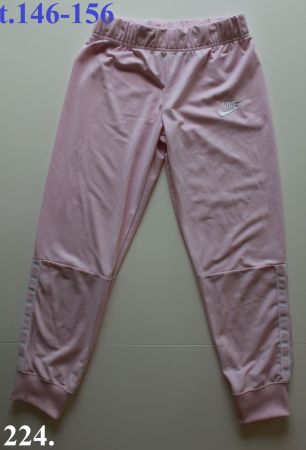 Pantalon de sport Nike rose t. 146 -156