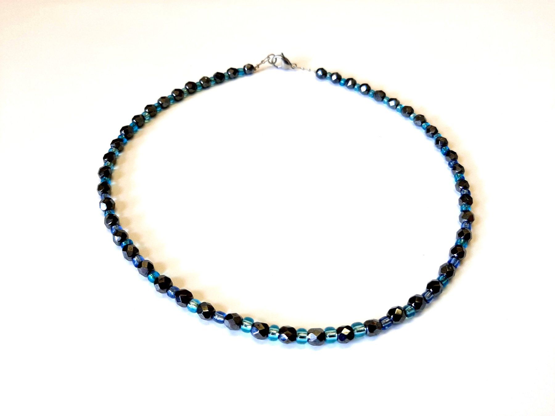 Colliers: Collier anthrazit-hellblau 48cm neu – Neuf avec emballage d'origine à Flaach par maj_w_