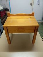 Nachttisch Holz mit Schublade Kiefer massiv guter Zustand