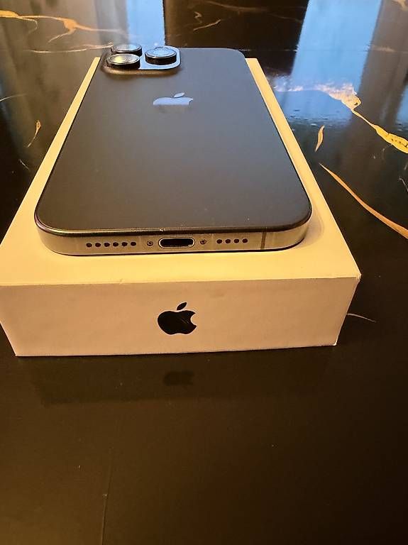 Handys / Smartphones: iPhone 15 pro Max 256 GB – Gebraucht aus Birr von Antoniocauso90 1