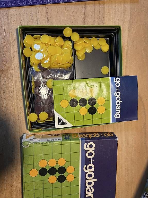 Jeux: go+gobang – D'occasion à Basel par sin_5npn 2
