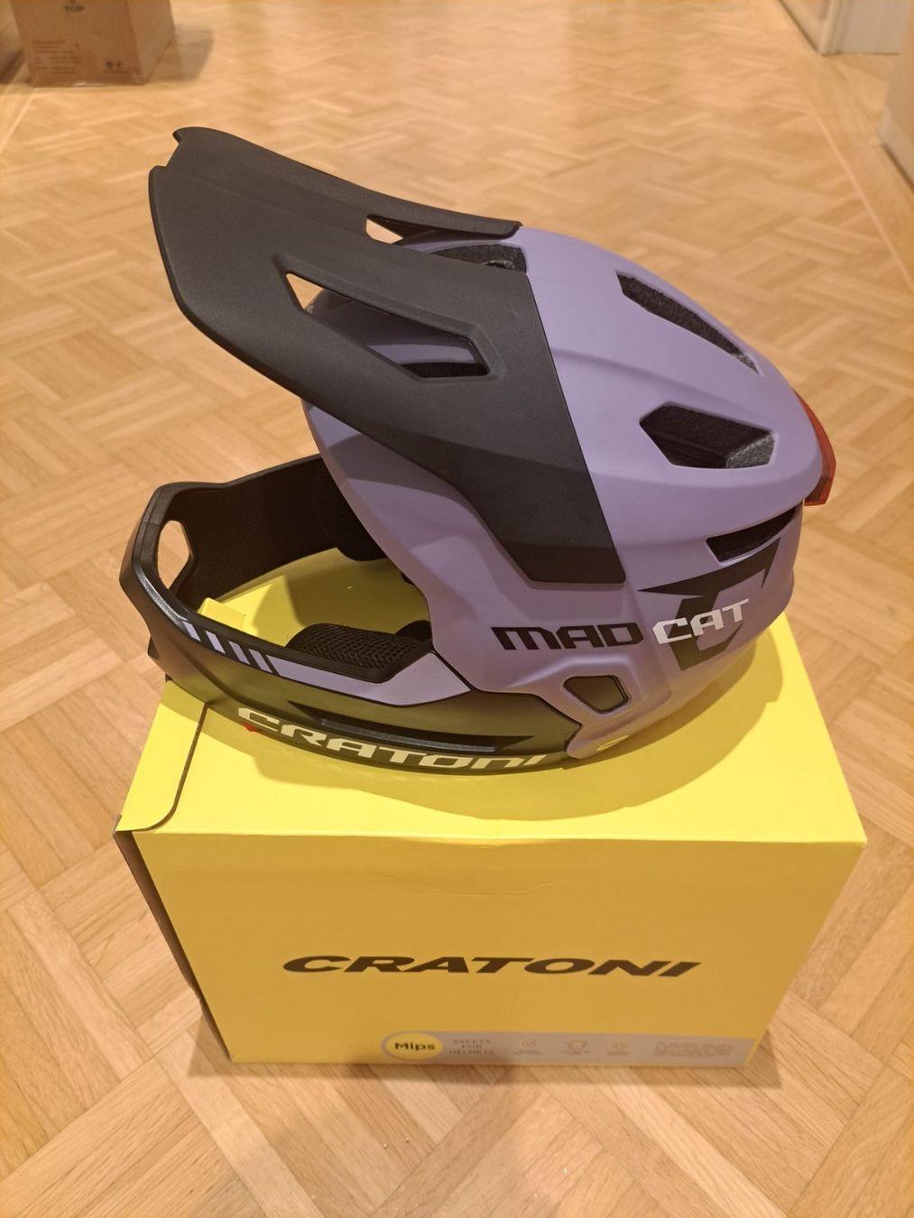Caschi: Cratoni MadCat Mips – Nuovo e nell'imballaggio originale da Wetzikon ZH venduto da Roque_SantaCruz