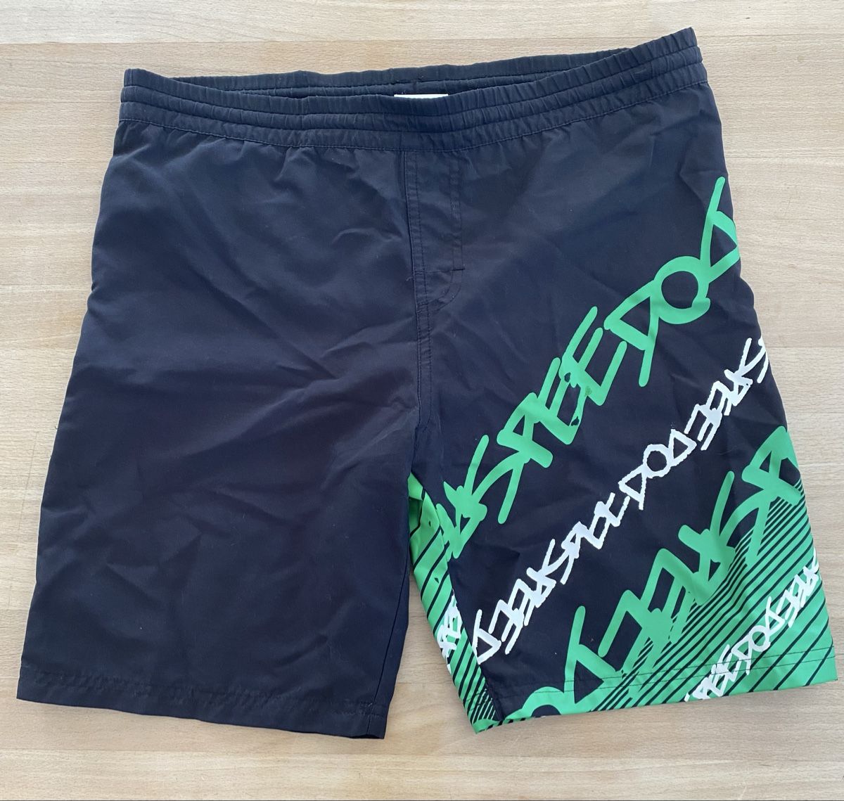 Costumi da bagno: Set of three swimming shorts – Usato da St-Légier-Chiésaz venduto da dav_5ryz
