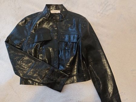 Schwarze Lack Jacke Reserved, Grösse 36 - Top Zustand!
