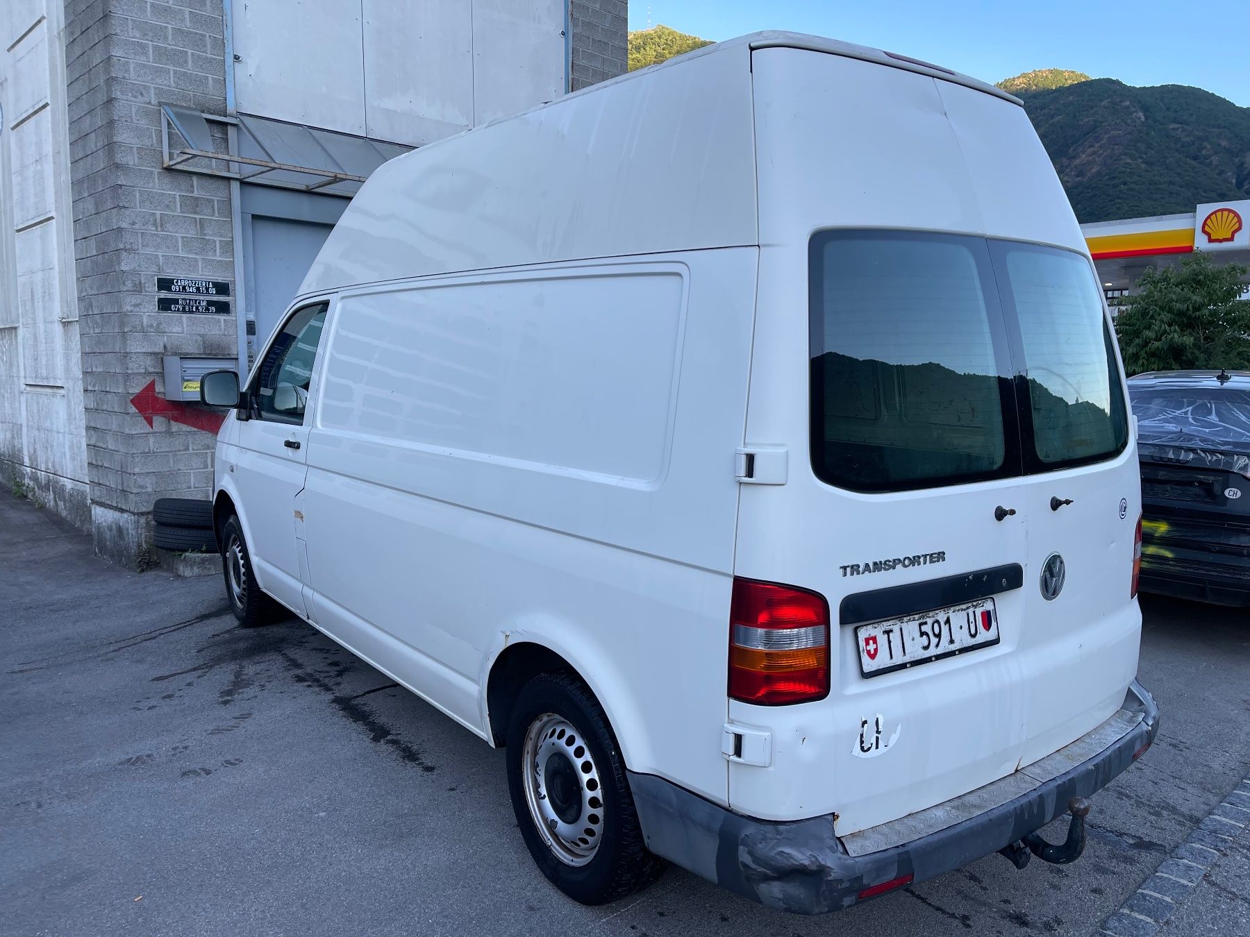 VW Veicoli commerciali: Vw t5 – Usato da Lugano venduto da Cbr840328 3