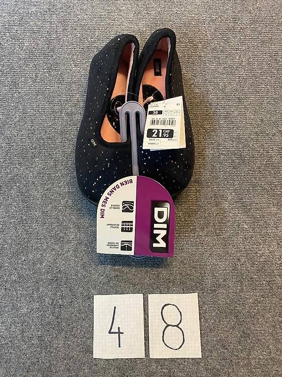 Herrenschuhe: Pantoufles DIM noires – Gebraucht aus Genève von Actarus17