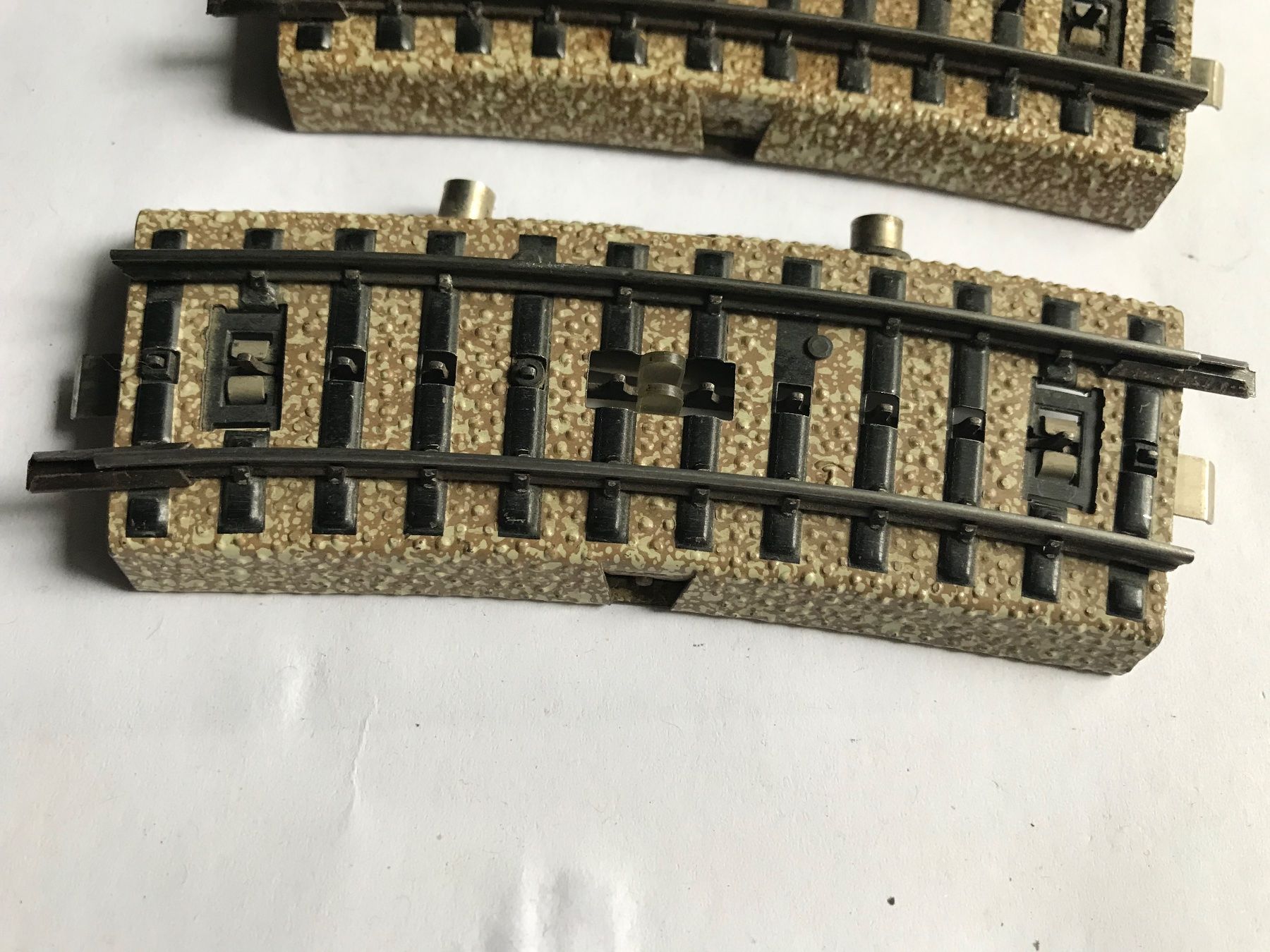 Märklin Modellini di ferrovie: märklin 2 x 5147, schaltgleise gebogen – Usato da Liestal venduto da ozo2005 2