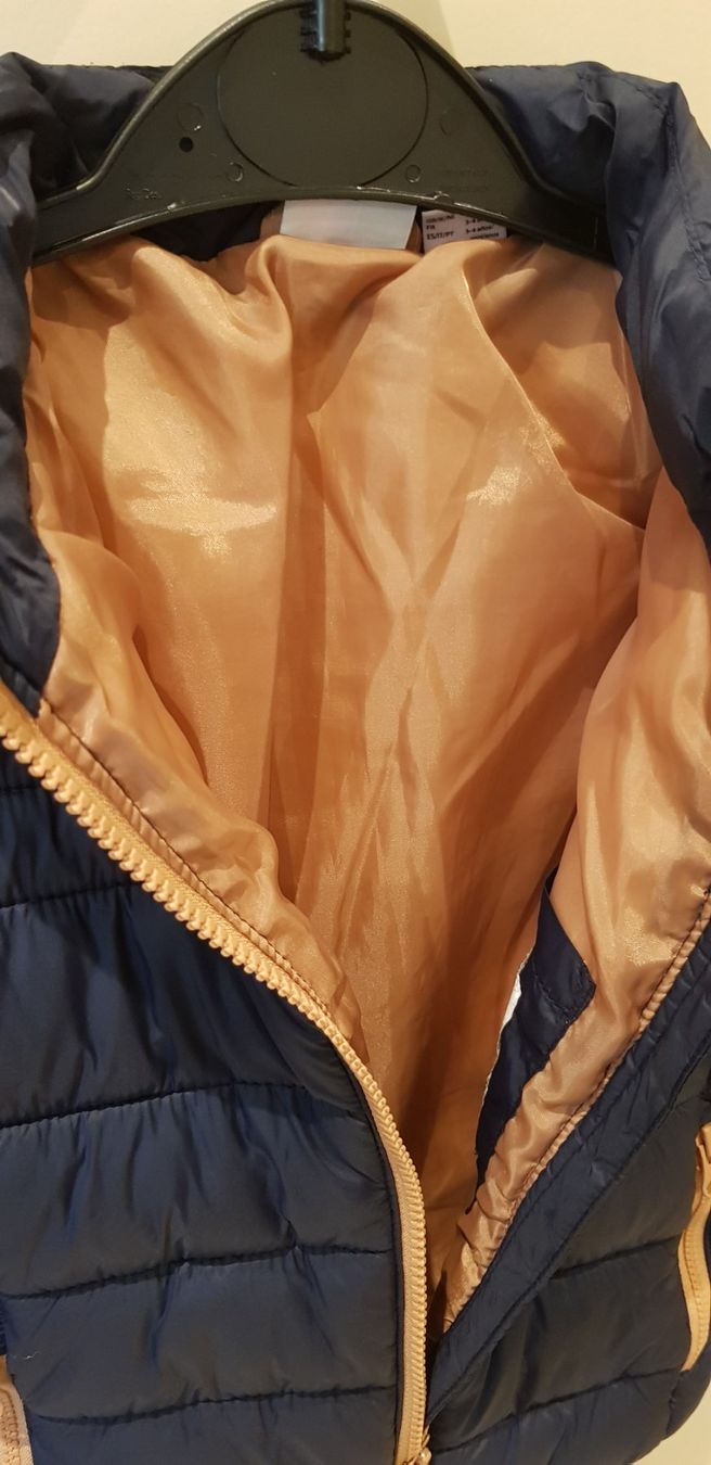 Giacche & Cappotti: Steppjacke Kinder dunkelblau Grösse 104 – Usato da Dietikon venduto da grafad 2