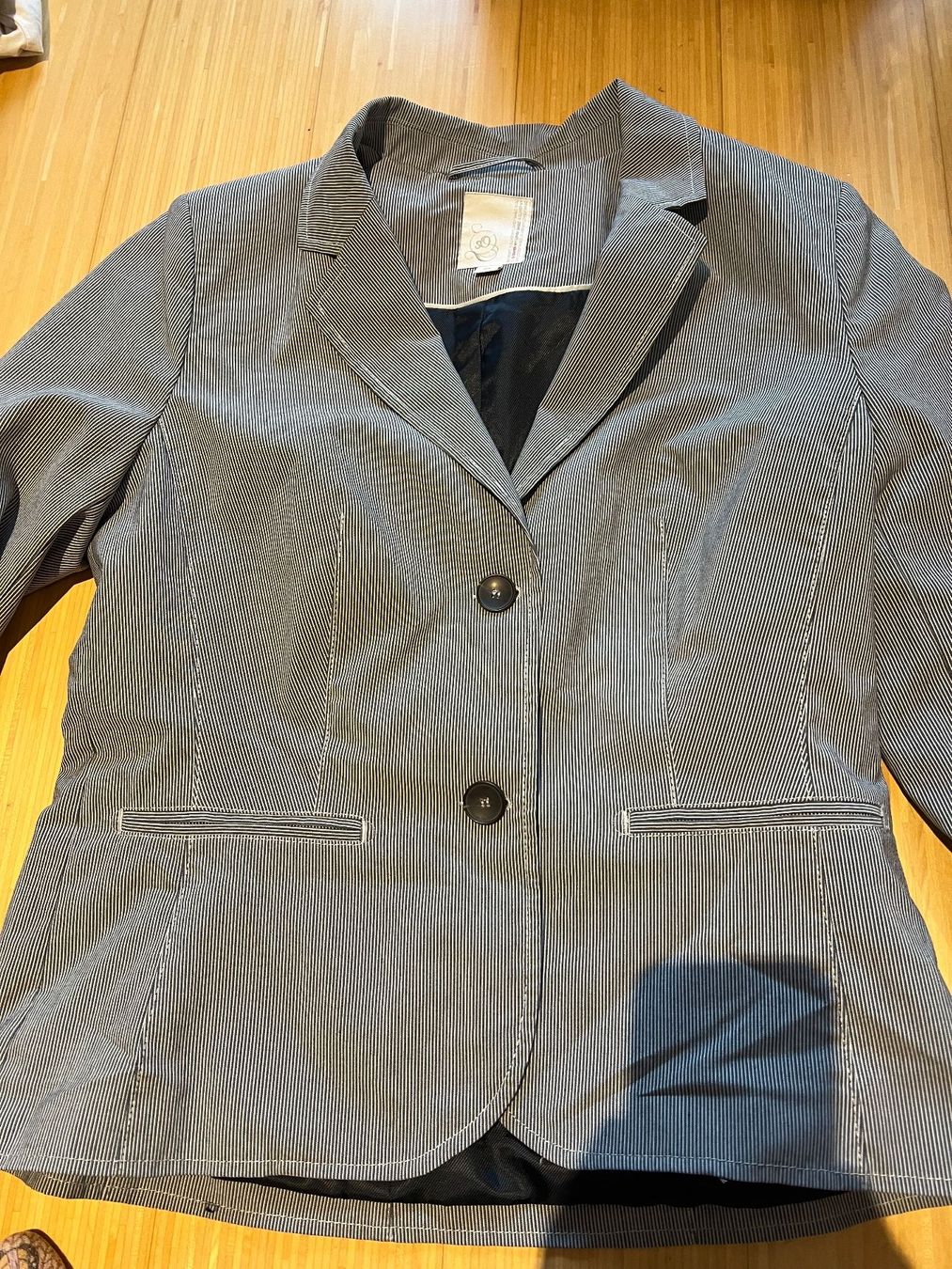 S.Oliver Completi & Tailleur: 2 teiliges set hose/jacket s. oliver Damen – Usato da subingen venduto da gibo11