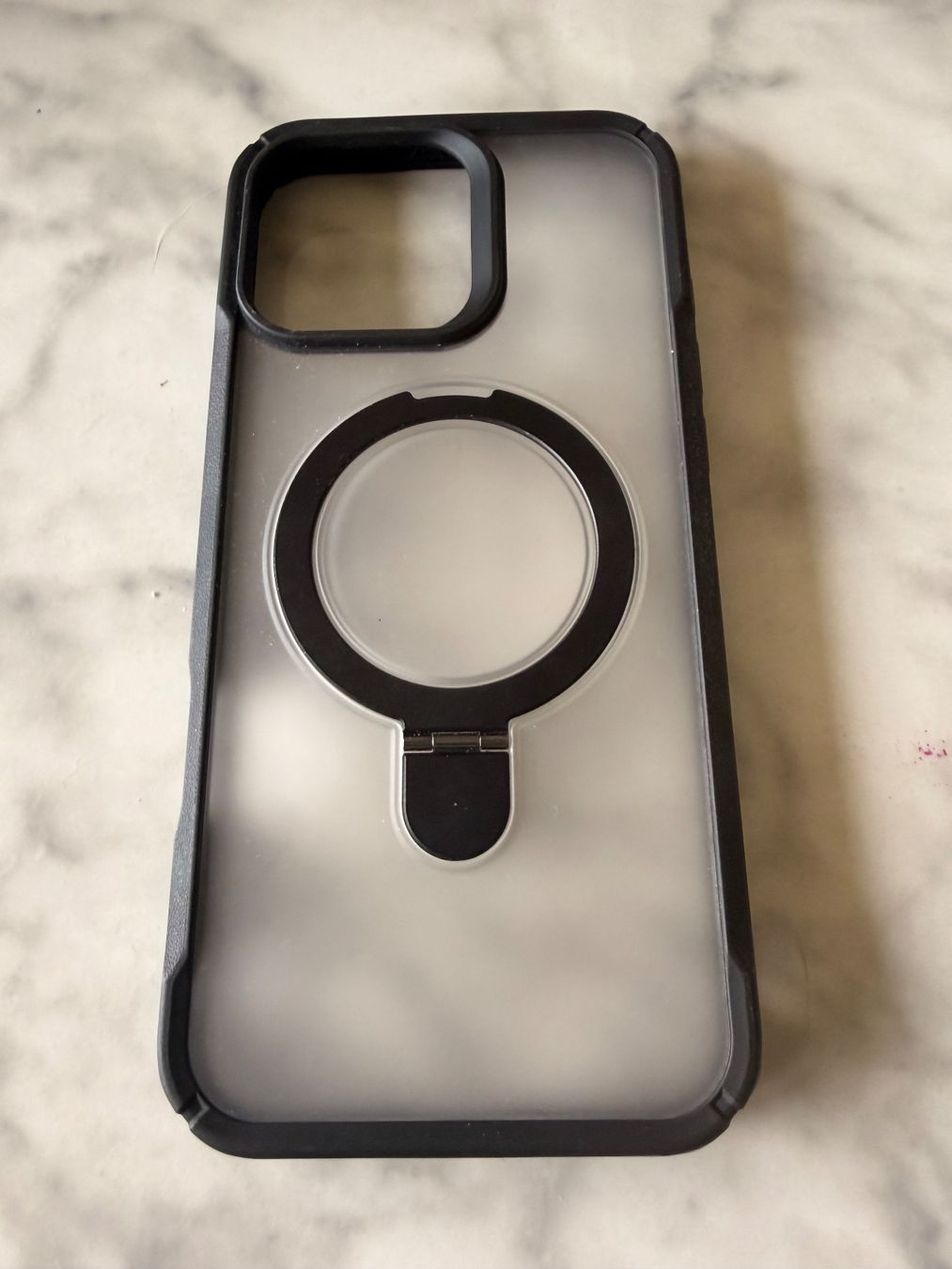 Cover & Protezioni schermo: iPhone 16 pro Max Schutzhülle mit Ständer Mag Schwarz – Nuovo (secondo la descrizione) da Wetzikon ZH venduto da Linda5