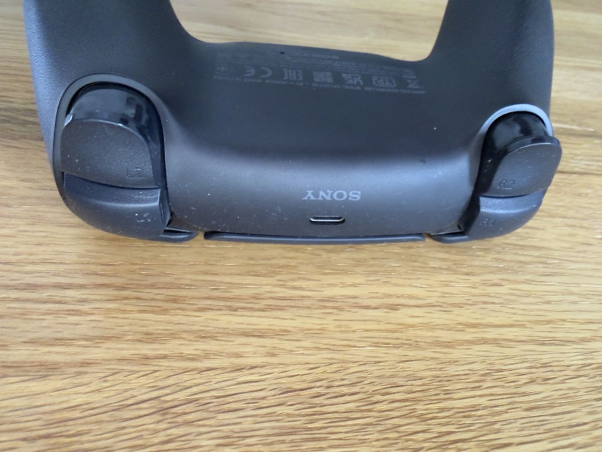 Sony Controller: Sony PlayStation 5 DualSense Controller, schwarz – Usato da Kloten venduto da svenbaumann 2