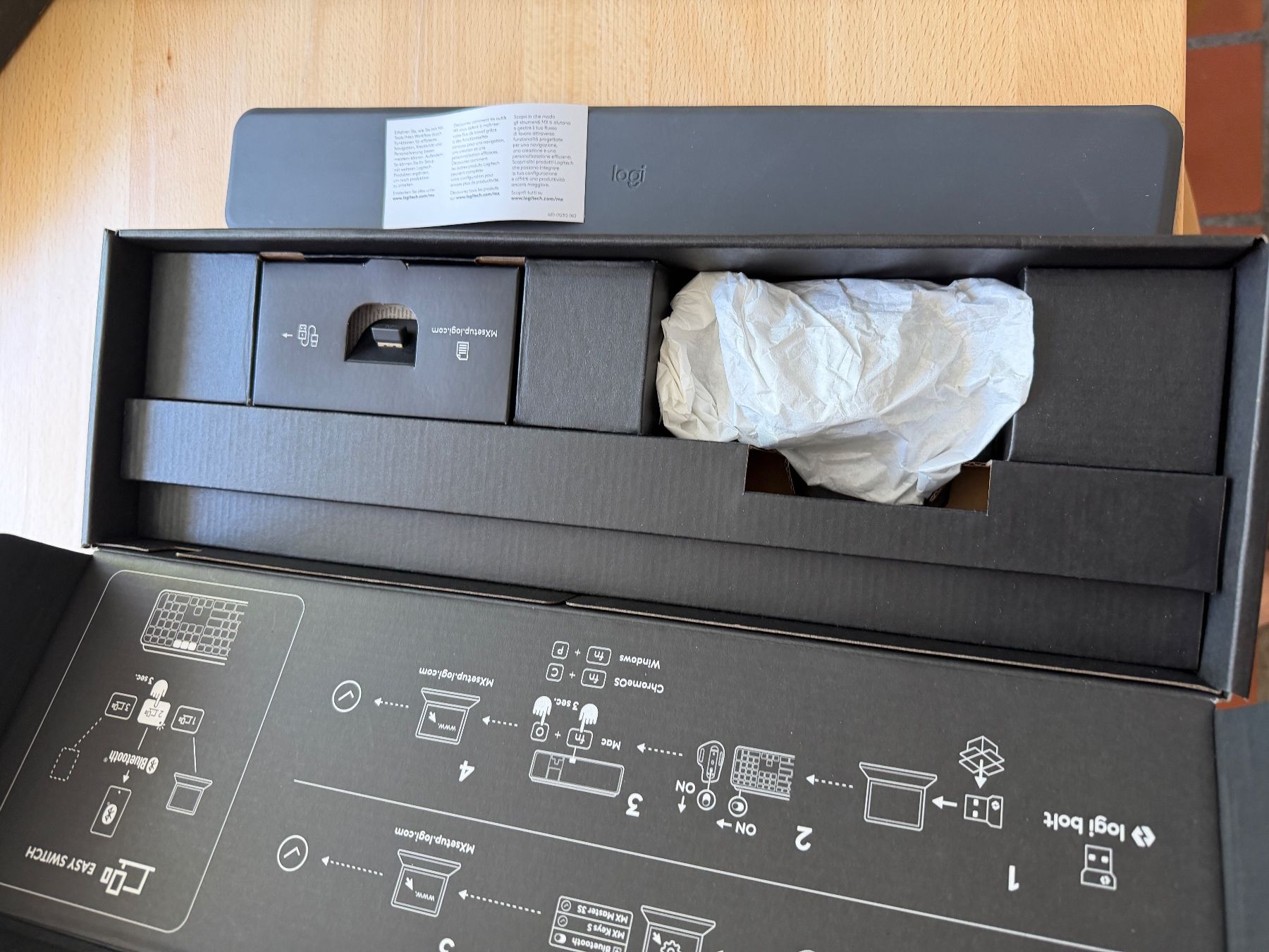 Claviers: Logitech MX Keys Combo CH Layout – D'occasion à Zug par mwb27 2