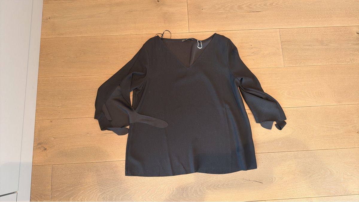 Esprit Camicette: Damen Bluse schwarz  Esprit Gr. 42 – Nuovo (secondo la descrizione) da Oftringen venduto da LikeiT