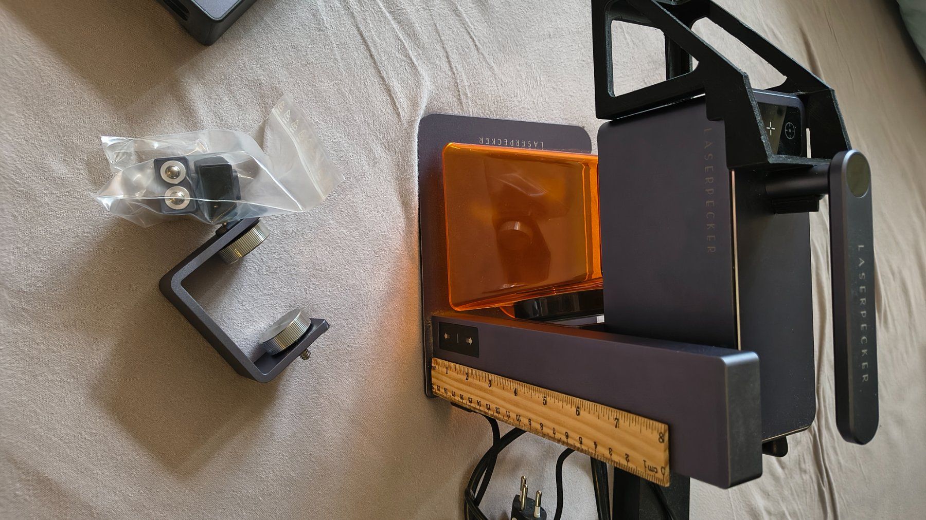 Tutte le macchine: Laser Pecker 2 inkl. Rotary + Akku + Bluetooth USB-Stick – Usato da Varen venduto da Cunasti 5