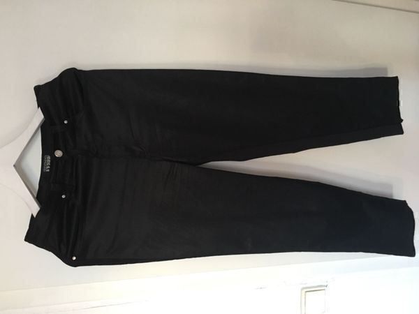 Pantalons: GIANFRANCO FERRE HOSE-SCHWARZ-GR.36-TOP – D'occasion à Baar par hasenfrau15