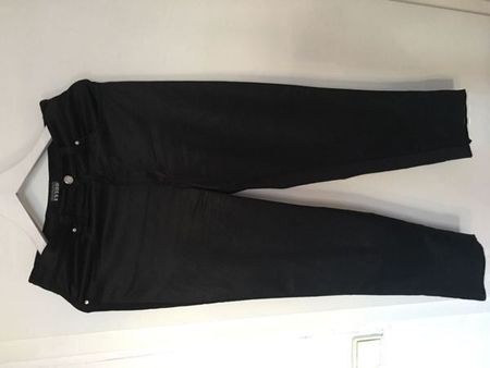 GIANFRANCO FERRE HOSE-SCHWARZ-GR.36-TOP