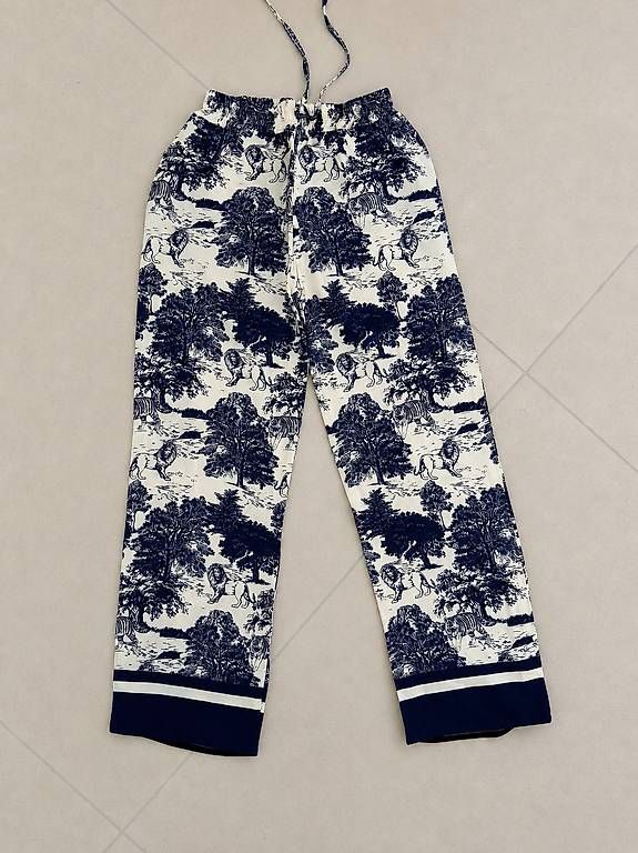 Pantalons: Satin Hose Gr. 34 NEW – D'occasion à Merlischachen par GlamGarb 3