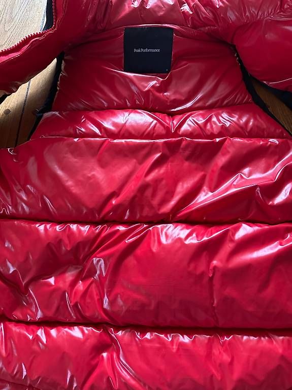 Peak Performance Gilets & Westen: Doudoune chaude sans manches Peak Performance L – Gebraucht aus Auvernier von Luciforms 2