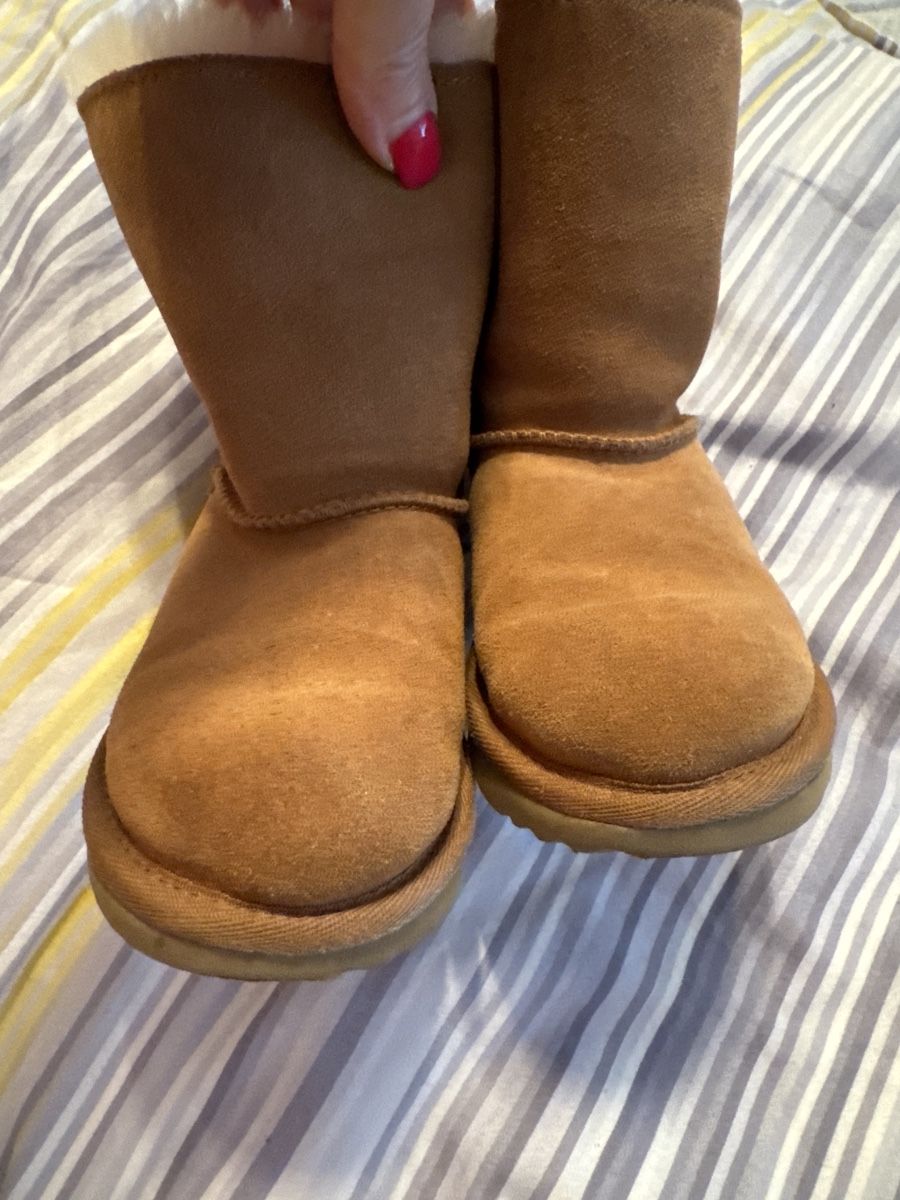 Ugg Scarpe per ragazze: UGG Gr.28.5 Neu – Nuovo (secondo la descrizione) da Wädenswil venduto da Veky78 2