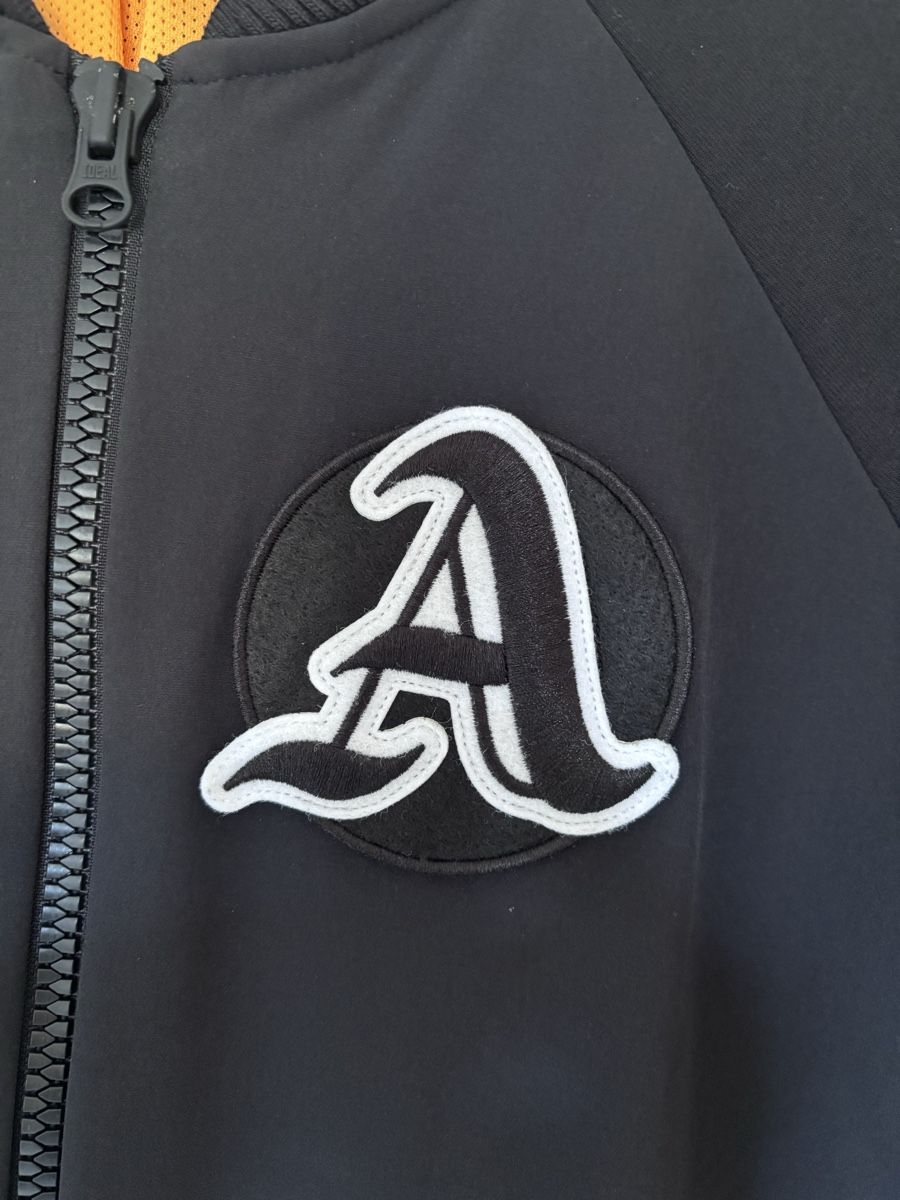Adidas Vestes: Adidas Varsity Trainerjacke Gr. M – D'occasion à Röschenz par mplush 2