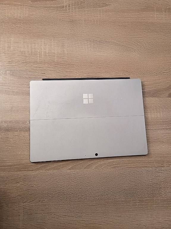 Microsoft Tablettes PC: Microsoft Surface Pro 7 – D'occasion à Châtelaine par Hugo_0202 4