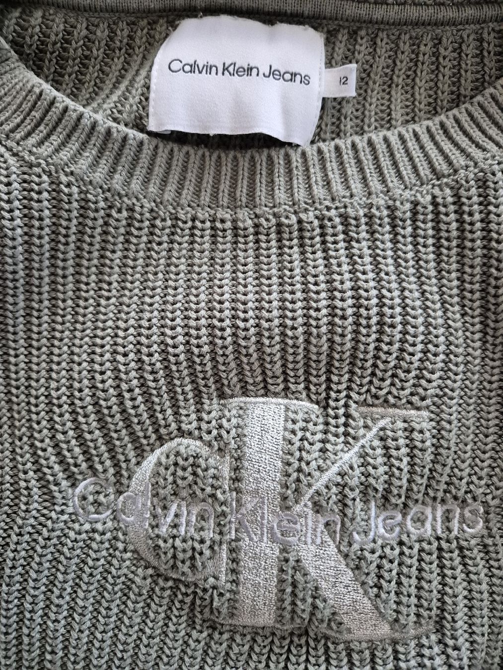 Pullover & Sweatshirts: Pullover Mädchen,Grösse 152 – Gebraucht aus Villmergen von MONCHHICHI 1