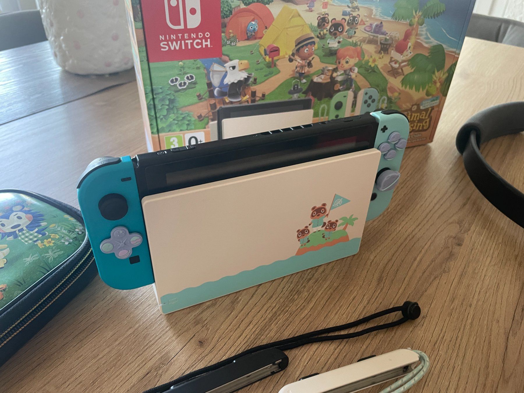Nintendo Konsolen: Nintendo Switch avec accessoires – Gebraucht aus Martigny von Nakychan 2