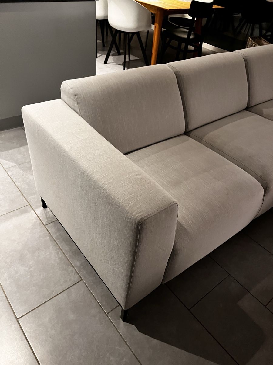 Micasa Sofas: Ecksofa – D'occasion à Riedholz par el_luchador80 4